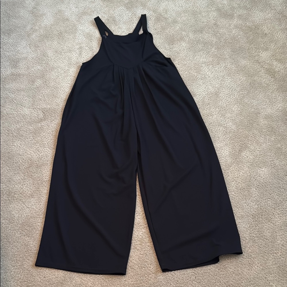 HALARA Black Sleeveless Jumpsuit with Wide Legs